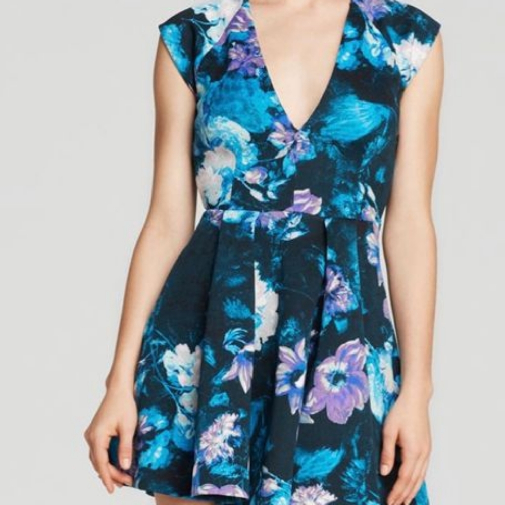 Guess Floral Scuba Mini Dress - Size Small
